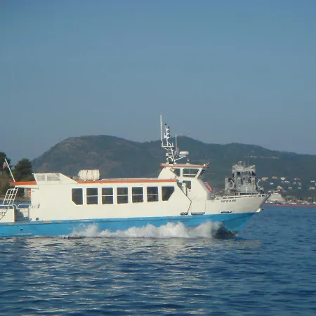 Petite Etoile De - Hyper Equipe A 150m D'une De Sable Fin Grande Terrasse Presqu'ile De Charme 아파트