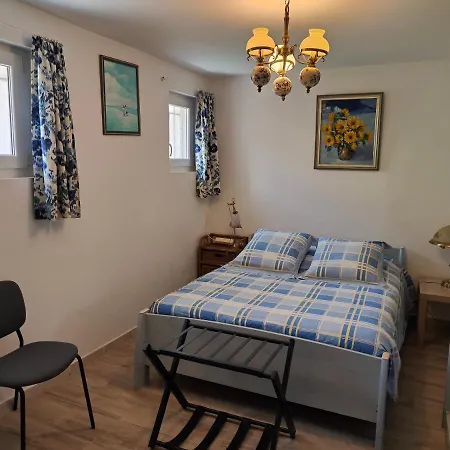 Appartement Petite Etoile De - Hyper Equipe A 150m D'une De Sable Fin Grande Terrasse Presqu'ile De Charme